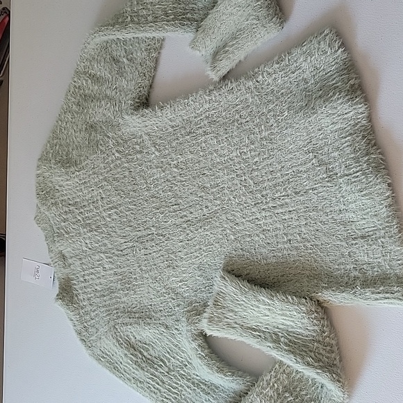 rue21 sweater NWT - Picture 4 of 4